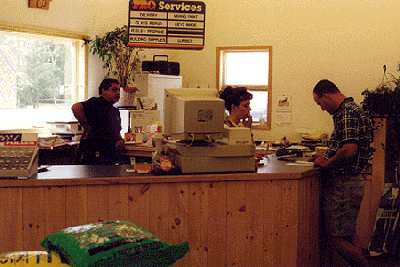 Owners Steve Spilman (left)<BR>
 and his daughter Tracy Spilman-VanArnam